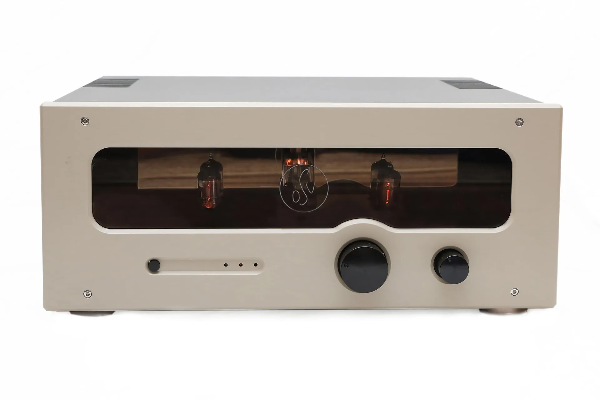 HT-50 from the front, champagne fascia and the tube bay behind its window